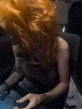 FreyaFucksFans - 🍆 TOUCH STRANGER DICK OUT OF WINDOW