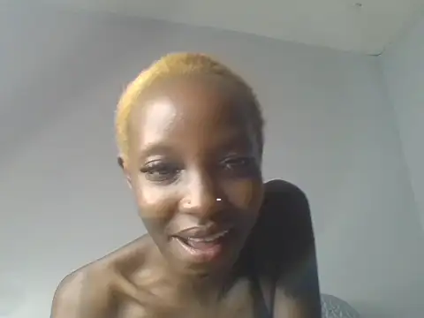 Deadlybeauty - fuck dildo in pussy