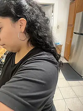 Kimmiakiss22 - Tease Me In Public
