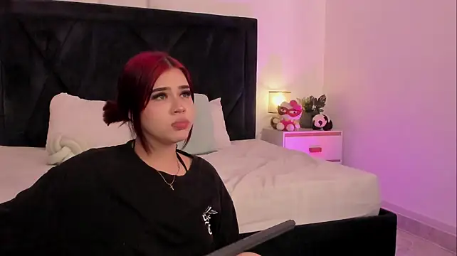 Lily_Woodz - Doggy style without panties + zoom🍑🍑
