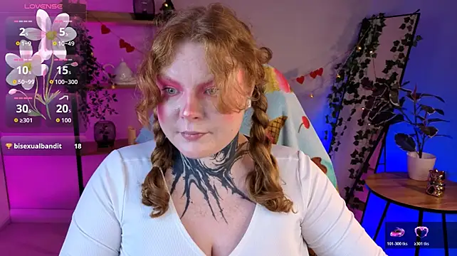 Cassie_xKiss - change clothes