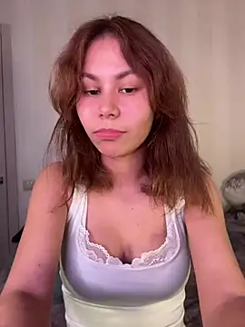 MilkKiss - Squeezing my boobs by lifting top