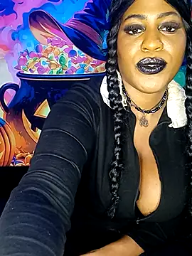 AmazonianMistress - 🎃Wednesday Gives BJ In Backyard 🎃