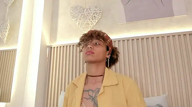 Daiana_curly - Welcome. Let's have fun!