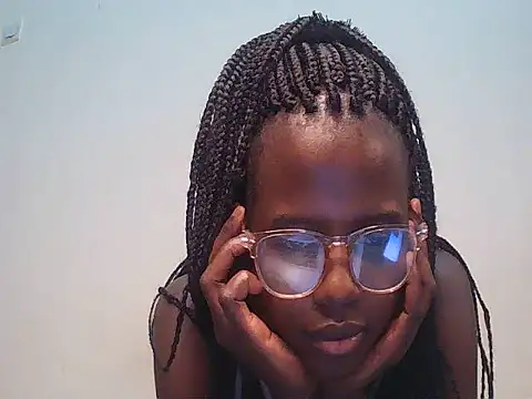 Sexxy_ebony2y - AM ALL YOURS BABY HANLE ME WITH CARE