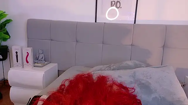 FranchescaVeleska - Your ass on close cam, please 🍑🥵
