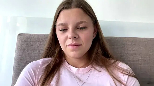 AmieLendor - Extreme closeup video pussy masturbation