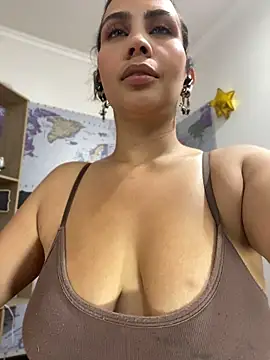 DulceRodriguez1 - finger in ass