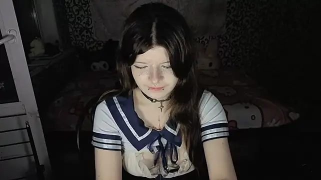 RinaMoonlight - drool on the boobs close to cam<3