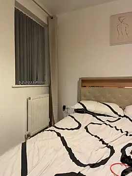 MissPeach26 - Play with vibrator on pussy 4 minutes🥵