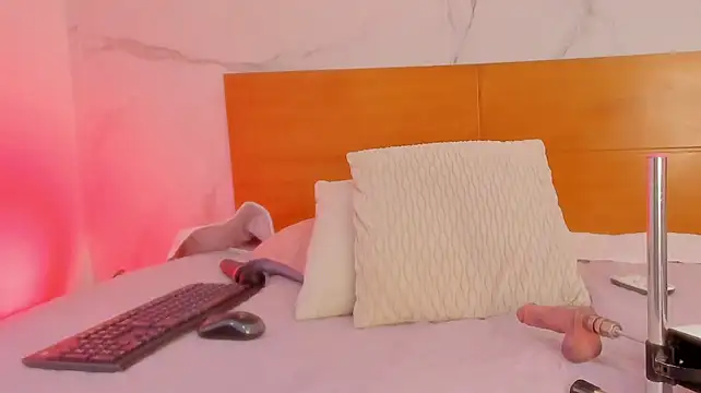 Susan_beck - HARD SPANKS + TOY CONTROL 1MIN👄