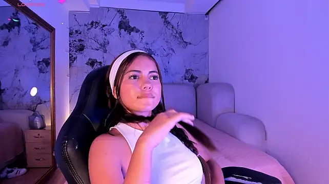 Isabela_wolf - Blowjob + Saliva in Boobs