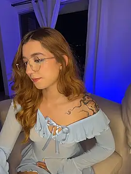 Hi_Soyfer - SQUIRT IN YOURS FACES