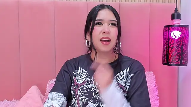 Hanna_Thorne - Ride dildo M x5 mts 🍆😈