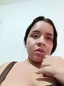 Julieth_hot-69 - Full nude+ 5 finger in pussy