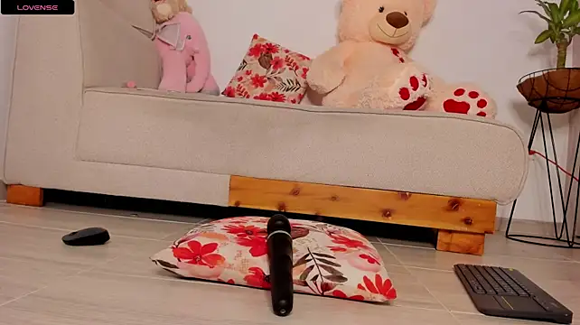 Curly_sweett1 - breaks my big pussy hard