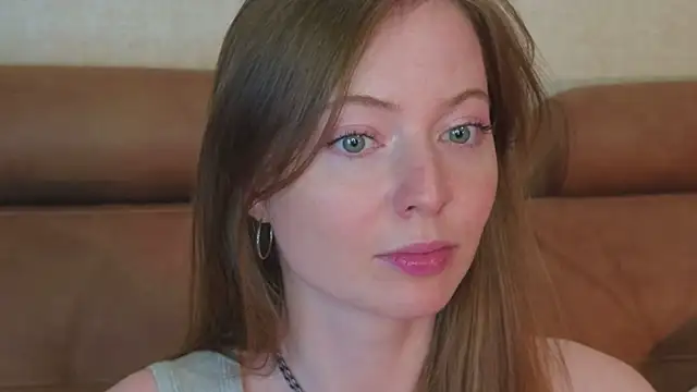 Moan_elisa - panties off