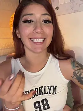 Vanessa_GM - OIL IN ASS