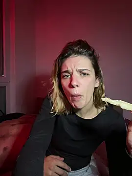 MissGoldieB