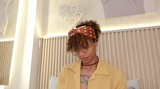 Daiana_curly - Welcome. Let's have fun!