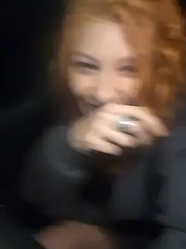 FreyaFucksFans - 🍆 ASK IF HE WANTS DICK SUCKED