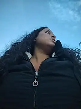 You-sexy-starr - Show those big boobs