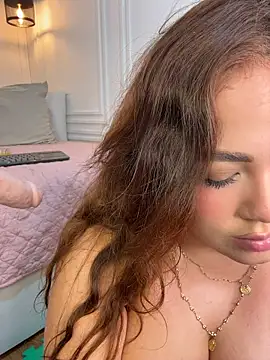 KatieShuangs - spit my tits and suck hard