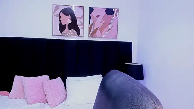 Dullce77 - I make my tits bounce