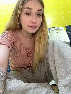 LollyPollly - FLASH TIT+PINCH NIPPLES