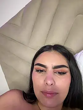 Maddy_Rouse_ - I suck the driver's cock in my house