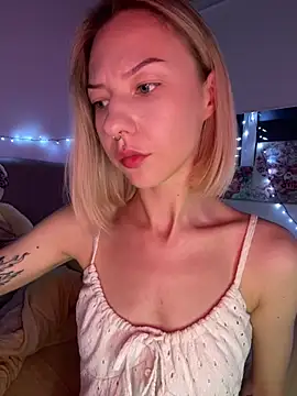 _urbestie_ - fingering play