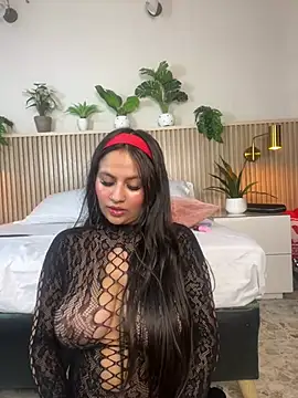 CataleyaRey_ - 🔥OIL ON MY TITS🔥