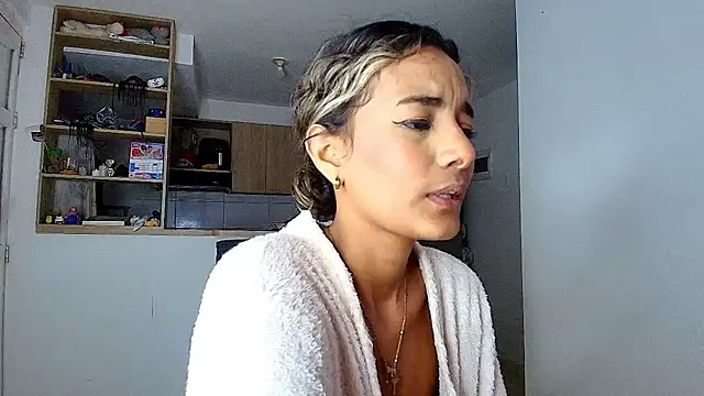 Collins_megan96 - You dance Very sexy Megan