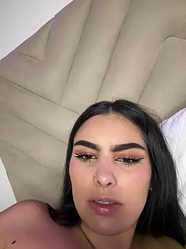 Maddy_Rouse_ - I suck the driver's cock in my house