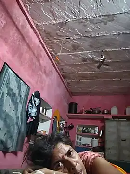 Yanvi_sunenaji69 - मै इस साइट पर नई हु कृपया फालतू लोग पपकर