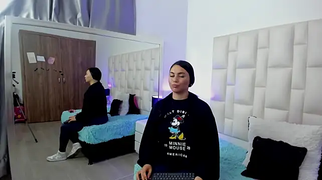 Ariana_rouse