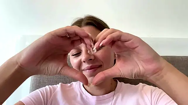 AmieLendor - Extreme closeup video pussy masturbation