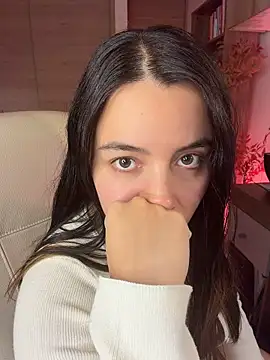 Alessia-miller_ - Boobs free and spit them