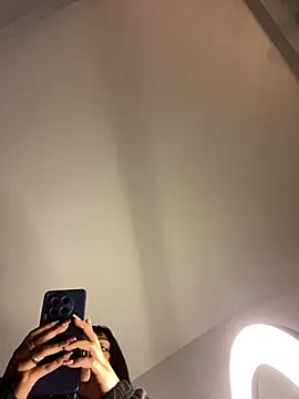 Miley_rouse - Control lush x 3 min and fingers in ass