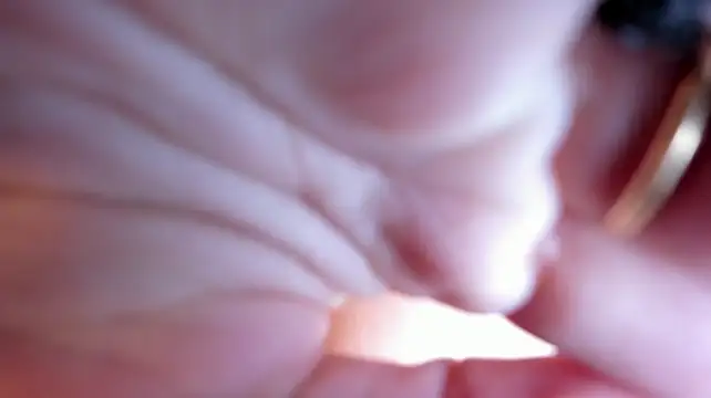 Angel_Wallen - two fingers in her pussy