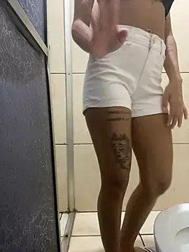 Preta_hara - to get naked