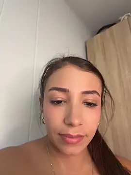 Hall_16 - Dildo in pussy