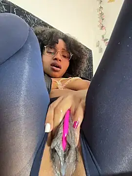 Ebony_love07 - 💦💦make my pussy wet💦💦