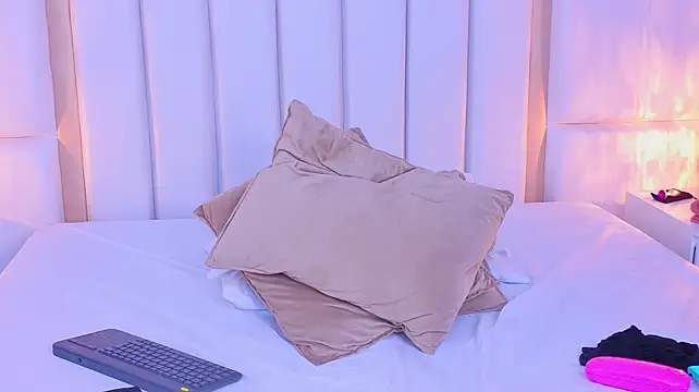 LaylaaDoll - BOUNCE ASS