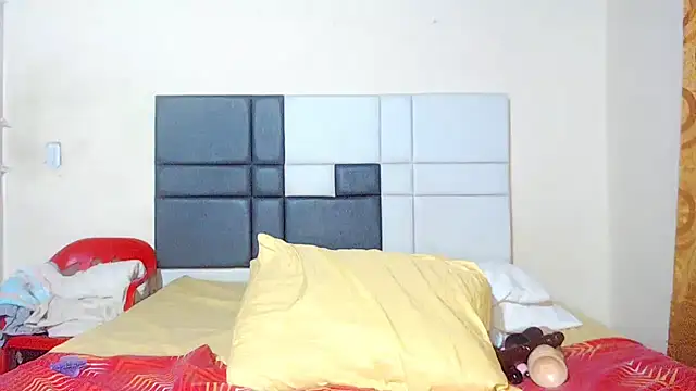 Randyboom - NAKED-finger pussy