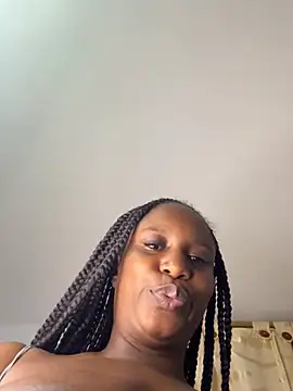 Dulceyesi - Spread pussy close up 😈