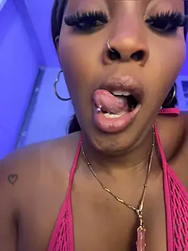 Zaracollins01