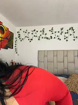 KorinaKovaa - TOUCH MY PUSSY + WATCH PORN😏