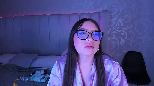 MadeleynRose - spit on my tits + massage 🥵🍑
