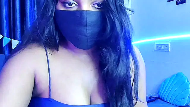 Goddess_niharikaa - cLiP oN nIpPi's .....